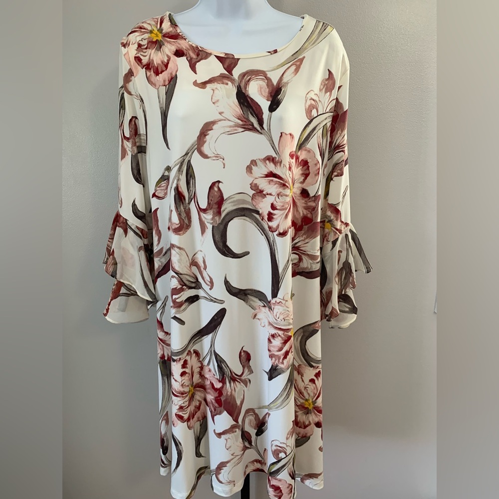 Est 1946 Cream Pink Asymmetrical Bell Sleeve Dress